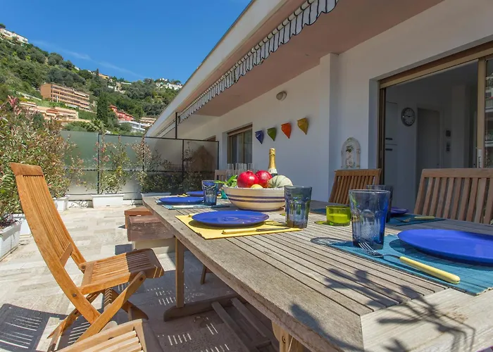 Superbe 3p Avec Terrasse Et Garage Proche Plages A - Fr-1-196-165 Apartment Menton